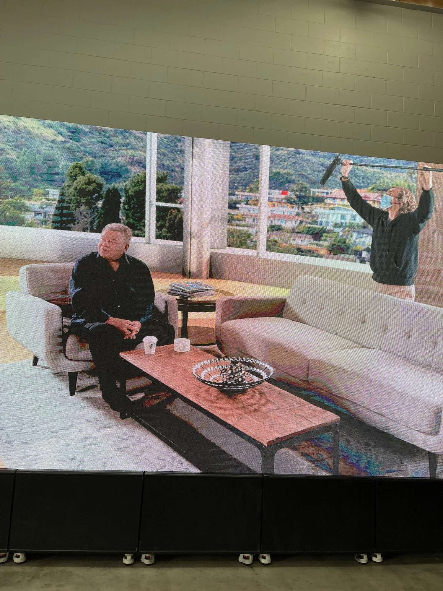 Behind-the-scenes on-set sound recording in Los Angeles